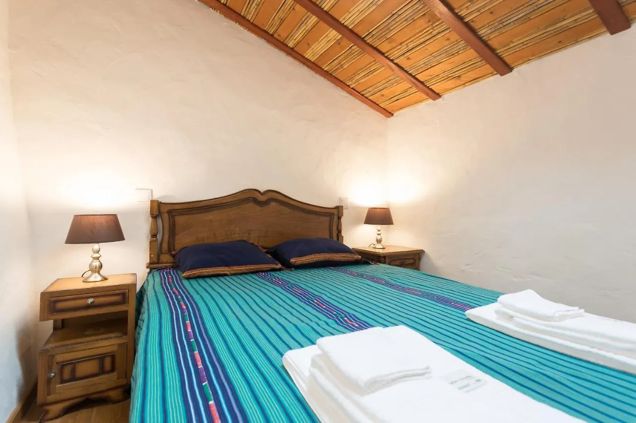 Holiday home Casas Da Capela Do Monte, Country Houses